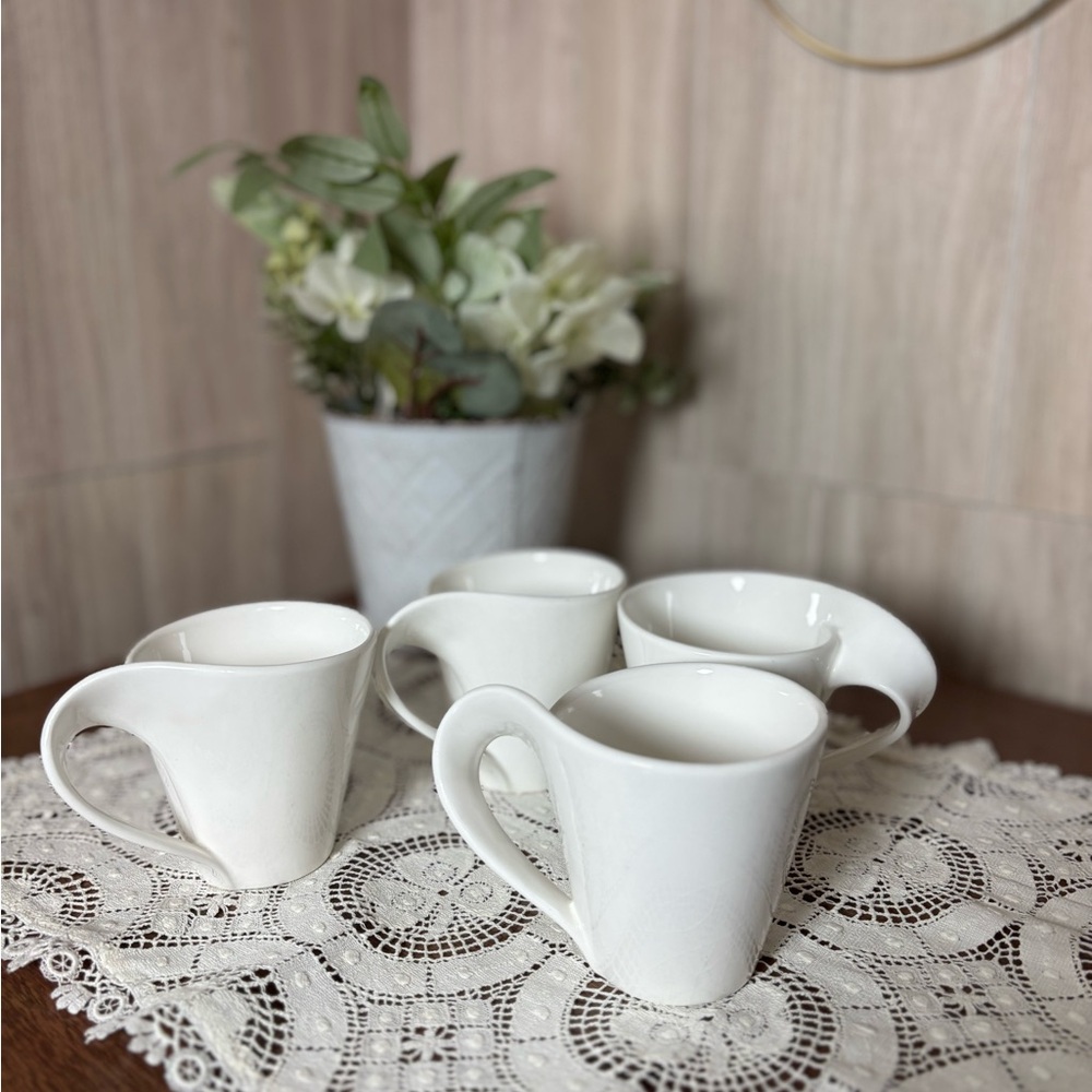 Villeroy & Boch Elegant White Porcelain Mug Set Curves Handle